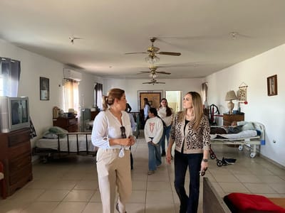 Asilo de Sabinas recibe fondos para mejoras