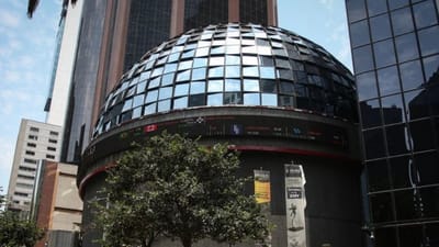 Moody’s baja perspectiva del sistema bancario de México de posistiva a negativa