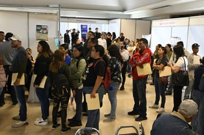 Empresas regionales ofrecen 300 empleos para mujeres en Monclova