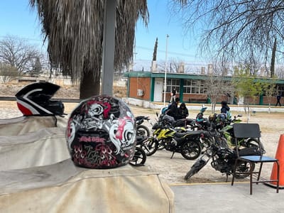 La fácil adquisición de motocicletas y los riesgos para menores en Monclova