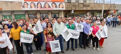 Inicia reposición de drenaje en la calle De la Fuente, en Monclova