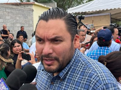 Carlos Villarreal busca desarrollo equitativo en Monclova