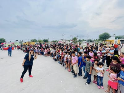 Fundación Bravitos celebra Día del Niño con juegos, regalos y espectáculos para niños de Monclova