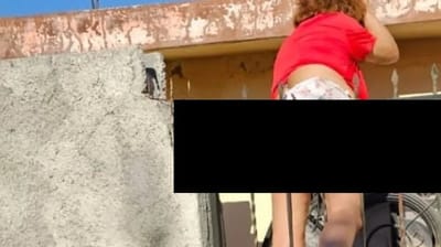 Mujer atraviesa grave accidente al caer sobre reja en Parras, Coahuila