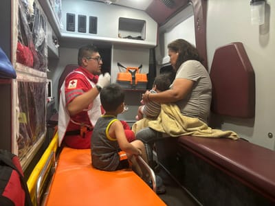 Joven rescata a tres niños tras explosión en Monclova