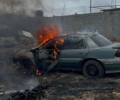 Incendio consume taller mecánico en Castaños