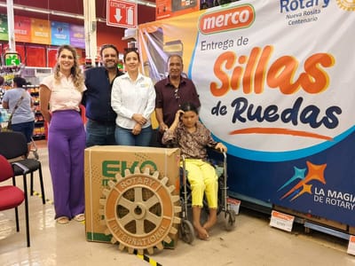 Club Rotario y DIF Coahuila entregan sillas de ruedas a personas vulnerables en Nueva Rosita gracias a Merco