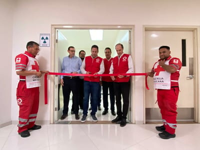 Cruz Roja Saltillo inaugura sala de tomografía y ambulancia