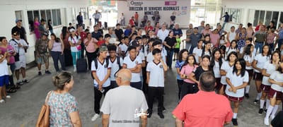 Alumnos de la Secundaria Juan Gil viajan a olimpiada deportiva en Puebla 