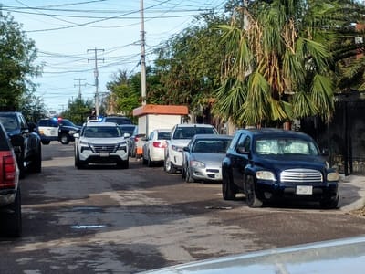 Cateo en Villas del Carmen deja una mujer detenida y seis menores bajo resguardo del Estado