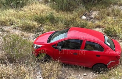 Salida de camino en carretera Monclova-Candela sin heridos