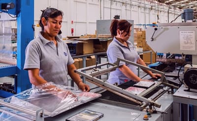 Plazas manufactureras se pausan y comercio eleva pulso el económico   