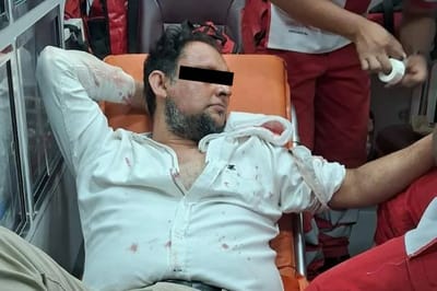 Conductor choca dos vehículos estacionados en la Colonia Tecnológico