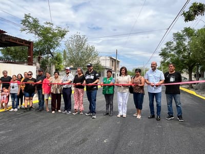 Entrega Ayuntamiento de Monclova obra de pavimentación por 3.5 millones en colonia Óscar Flores Tapia