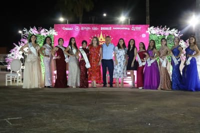 Candidatas a Reina de la AstroFeria Rosita 2025 deslumbran en desfile y presentación oficial
