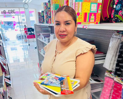 Entregarán en Juárez alrededor de 400 paquetes escolares gratuitos para estudiantes desde preescolar hasta preparatoria