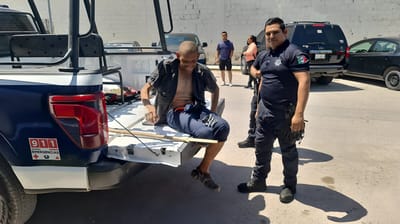 Hombre con discapacidad daña medidores en el Centro de Monclova