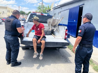 Lo sorprenden tirando escombro y acaba tras las rejas en Monclova