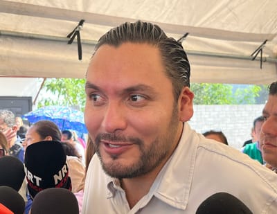 Carlos Villarreal destaca trabajo en equipo tras aparecer en ranking de mejores alcaldes