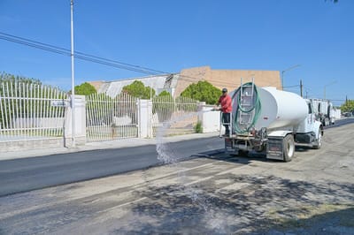 Avanza recarpeteo en la Calle Barranquilla con apertura parcial a la circulación