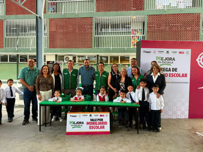 Monclova fortalece infraestructura educativa con entrega de mobiliario y obras en escuelas