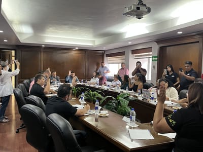 Cabildo de Monclova aprueba estados financieros de agosto y anuncia beneficios para trabajadores municipales