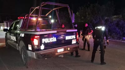 Cristalazo a joyería en la zona centro; sustraen mercancía de chapa de oro