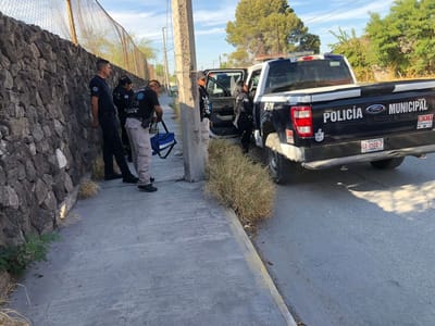 Hombre golpea a su esposa y la echa a la calle junto con sus hijos en Monclova