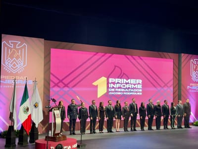 Jacobo Rodríguez rinde su  primer informe de gobierno