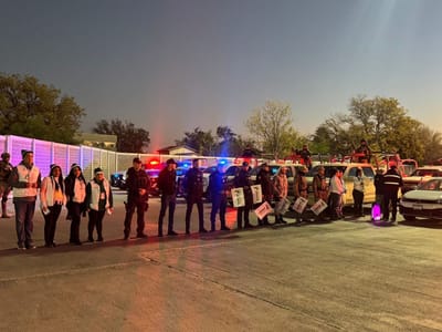 Refuerzan atención a connacionales en cruces de Piedras Negras
