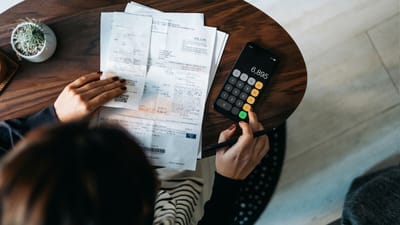 Inicio de año en números rojos; recorte en finanzas familiares