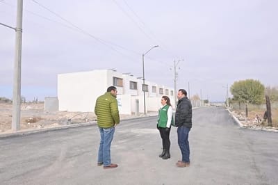 Supervisan obra en colonia Oscar Flores Tapia previo a su entrega