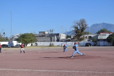 Liga Recreativa de Beisbol 40+ Inicia Temporada con 10 Equipos