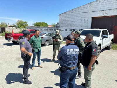 Cateo #39 en Nueva Rosita asegura motocicleta robada y detenido