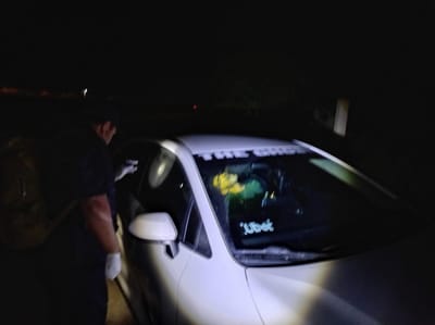 Investigan muerte de hombre encontrado en auto sobre la carretera 57
