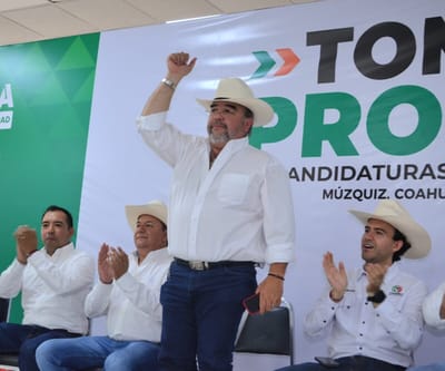 Héctor García Falcón asume candidatura del PRI en Distrito 6