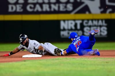 Acereros se lleva el primero de la serie en extrainnings