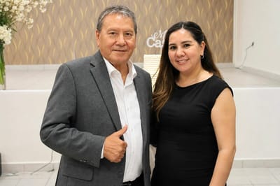 Óscar Ríos y Karina Ríos celebran el esfuerzo de las madres de San Juan de Sabinas