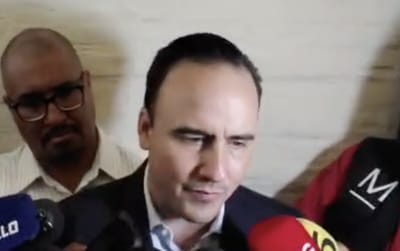 Manolo pide a obreros de AHMSA cerrar filas
