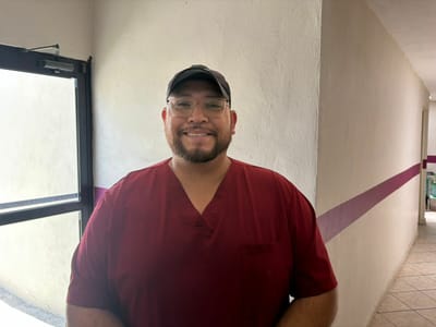 UBR de San Juan de Sabinas atiende pacientes con terapias gratuitas