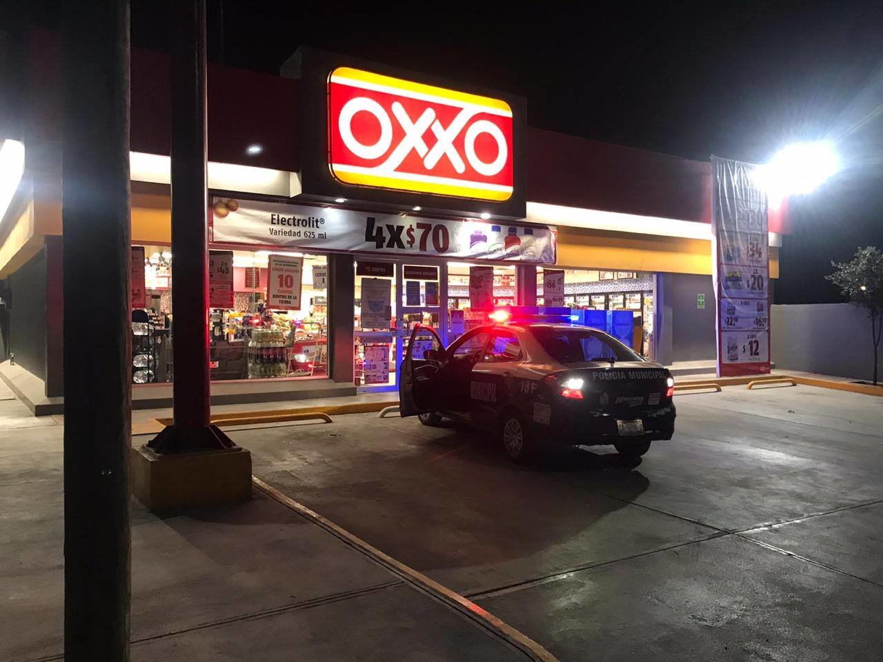 Ladrón asalta Oxxo con desarmador y logra apoderarse de 500 pesos en  Monclova