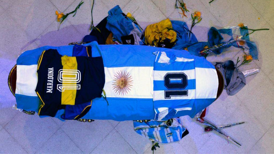 Así fue el velatorio de Maradona