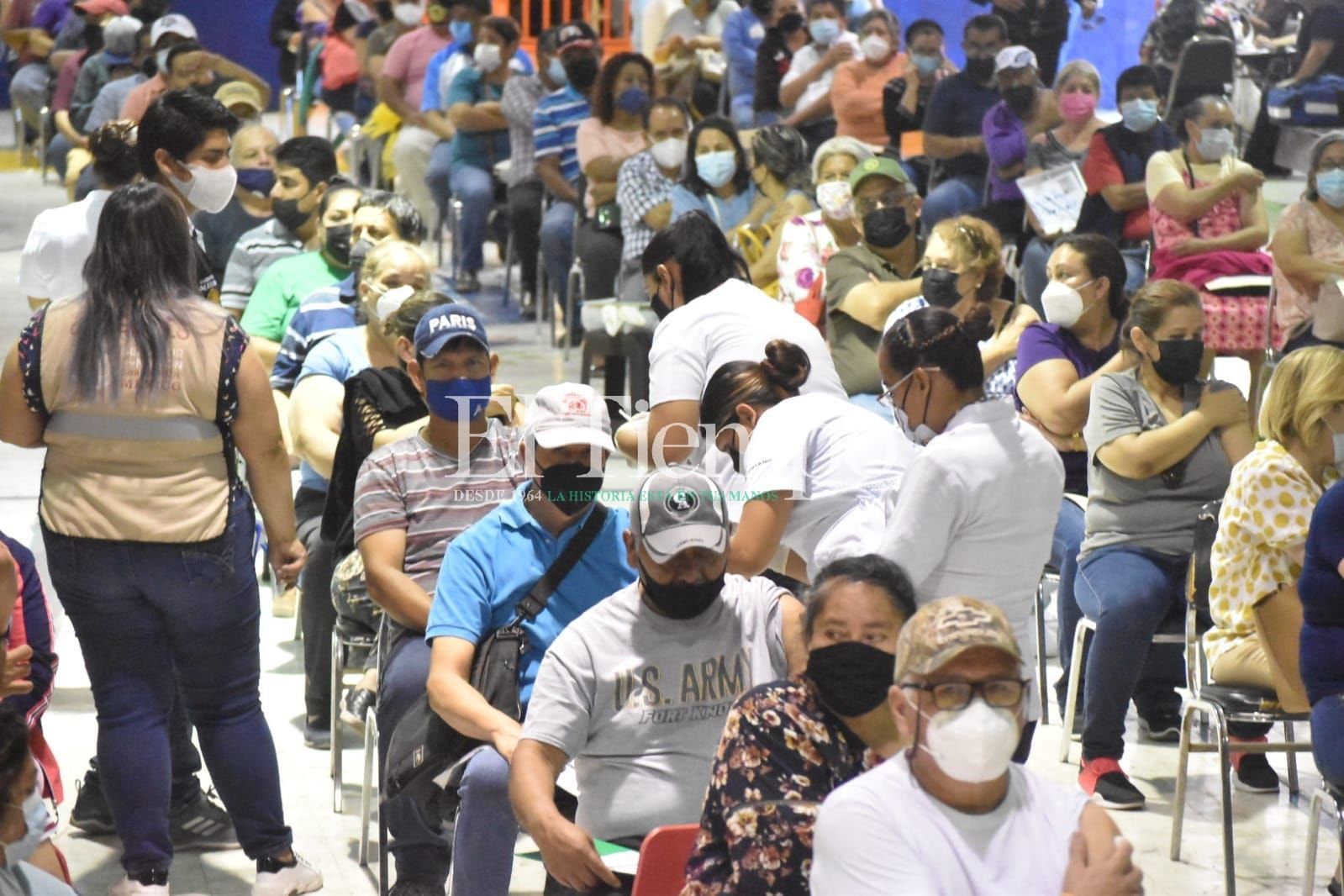 Vacunación antiCOVID-19 en Monclova 