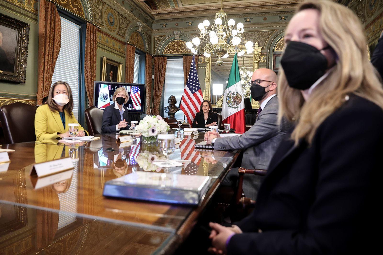 Reunión virtual de AMLO con Kamala Harris