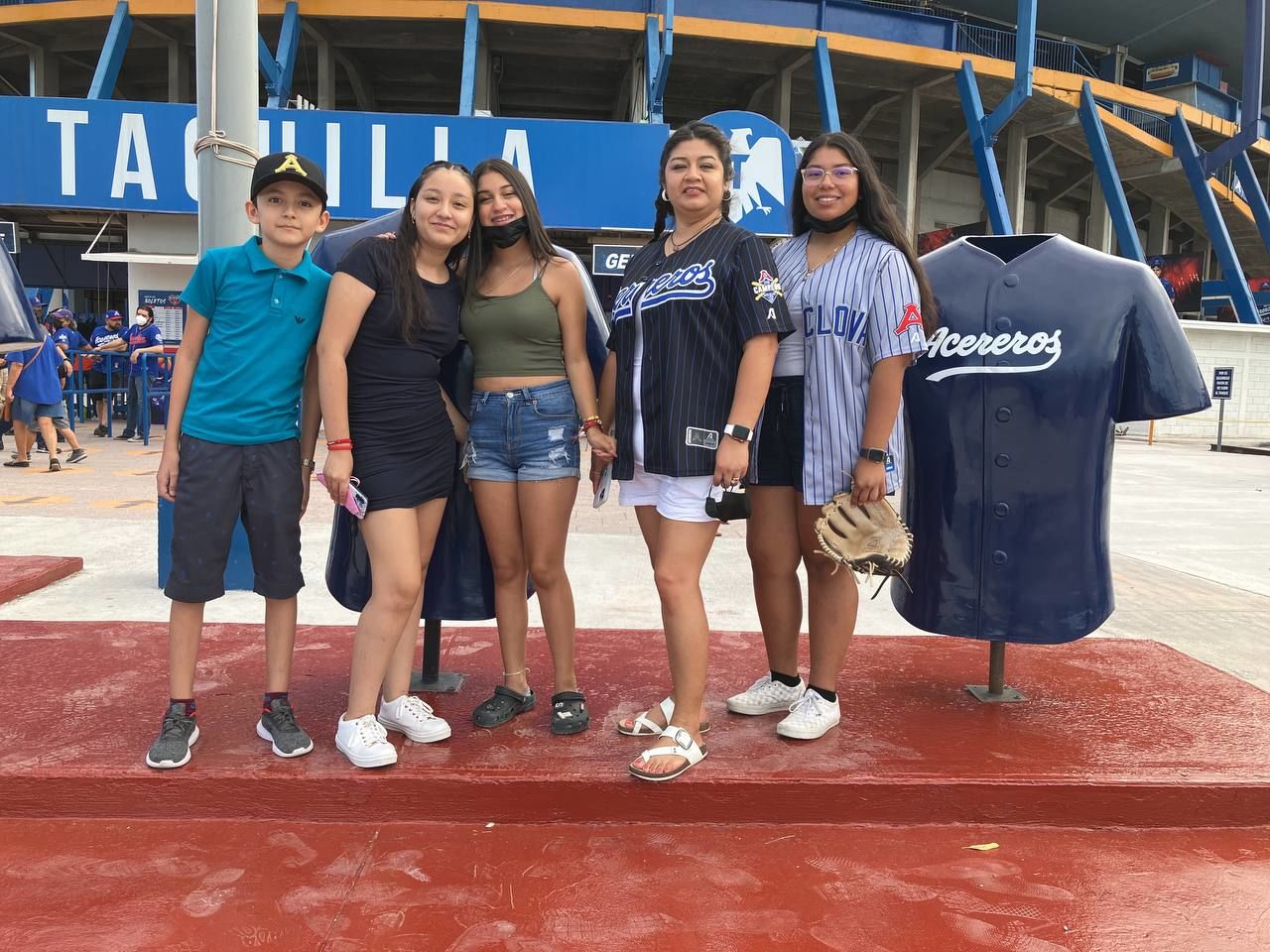 Juego 1 y 2 de Acereros de Monclova vs Sulatanes de Monterrey