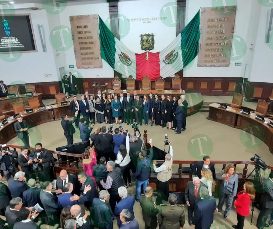 Finaliza toma de protesta del nuevo Gobernador de Coahuila Manolo Jiménez 