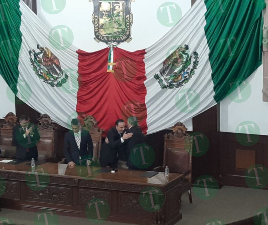 Finaliza toma de protesta del nuevo Gobernador de Coahuila Manolo Jiménez 