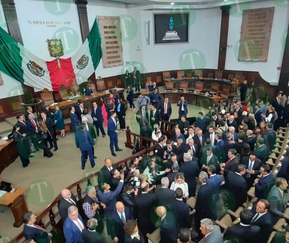 Finaliza toma de protesta del nuevo Gobernador de Coahuila Manolo Jiménez 