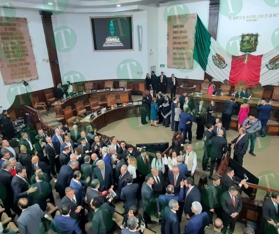 Finaliza toma de protesta del nuevo Gobernador de Coahuila Manolo Jiménez 