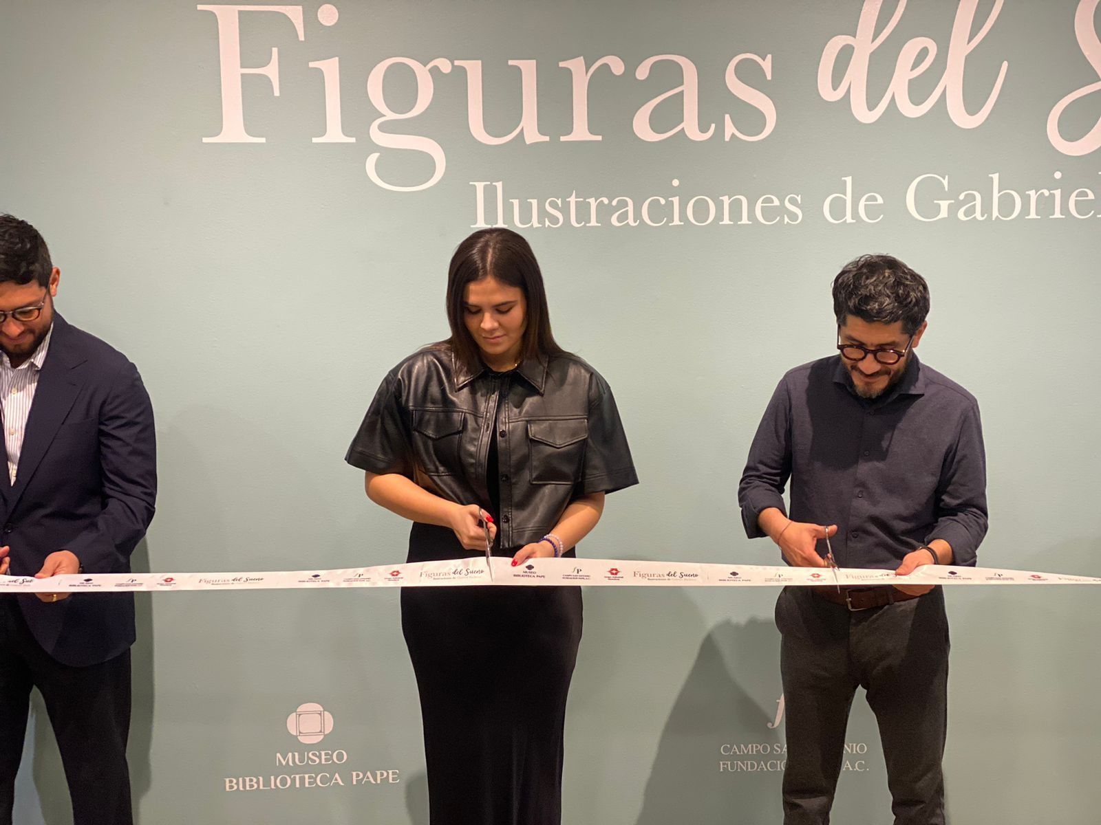 Gabriel Pacheco por primera vez presenta sus 70 ilustraciones